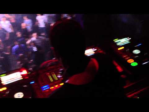 Coldharbour Night NYC: Mr. Pit playing Elevation vs. Grube & Hovsepian - City of Angels @District 36