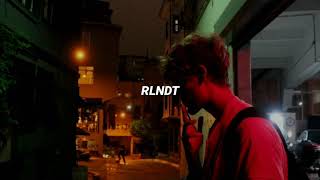 BAD BUNNY - RLNDT [LETRA]