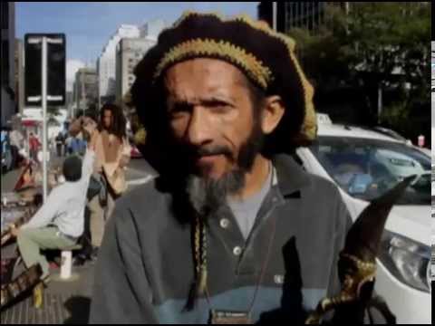 Piauí parece, mas não é hippie: é maluco de estrada