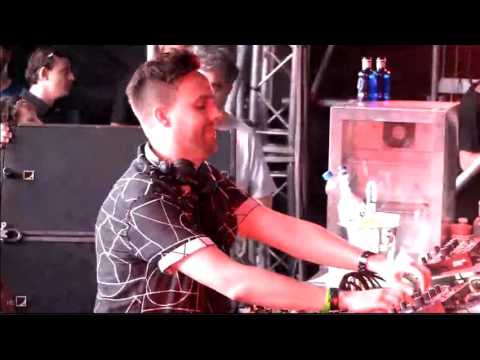 Maceo Plex playing ARTBAT  -  Strap | DGTL 2016