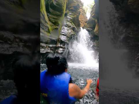 Racha da Zilda fica em carrancas MG #carrancas #minasgerais #cachoeira