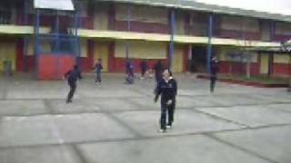 preview picture of video 'Chascarros... la caida en futbol'
