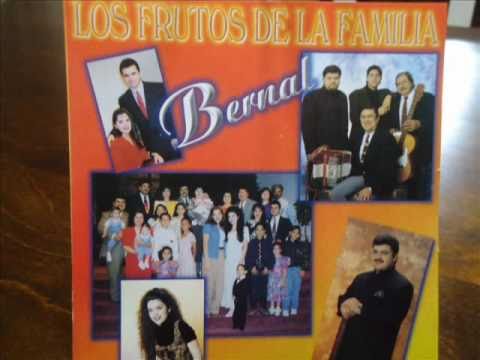 Yesenia Bernal - En Sus Manos Estas