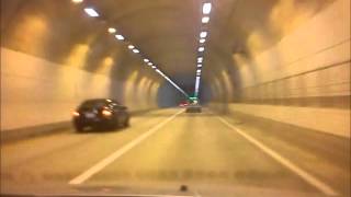preview picture of video 'South Korean Highway Tunnel Ride....'