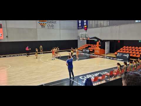 VALENCIA BASKET C VS PICKEN CLARET C, FASE DE ASCENSO CADETE FEMENINO.