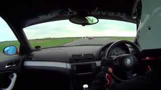 preview picture of video 'Chasing BMW 1M at Bedford then e46 M3 spin'