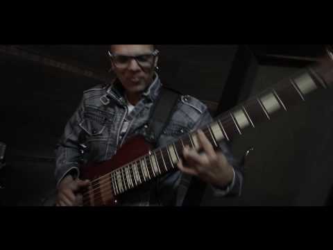 Arturzinho Aguiar Band (Saudade Mineira) Bass Solo