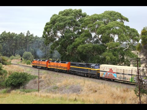 C501 & Rail Power CLF's Rescuing 4MP9 SCT