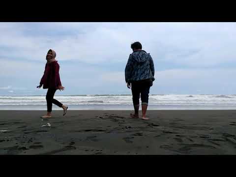 Sodong Beach with Alien "Malikaa & Aninditya Giti" #oneminuteexplore