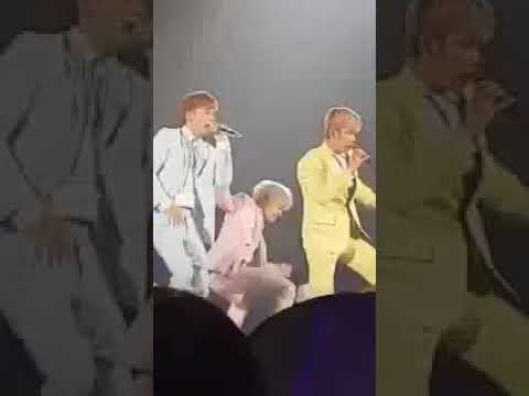 PLAYDATE  STAGE😍😍EXO 엑소 CBX❤️️ Magical Circus in Nagoya D1.