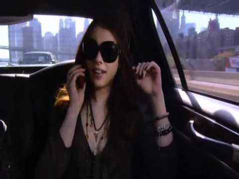 Georgina Sparks - Gimme More