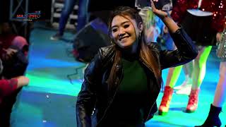 Download lagu BISIKAN RINDU // ALL ARTIS // MANHATTAN WALIMATUL URSY ACHMAD & AYU mp3