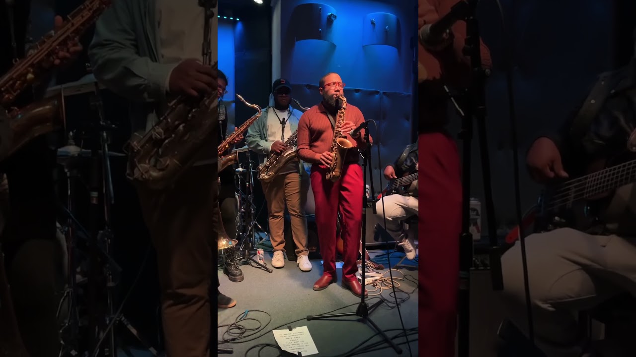 Promotional video thumbnail 1 for Johnny Jones on Sax