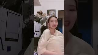 tiktokライブ　インスタライブ　パンチラ