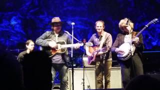 preview picture of video 'Wilco - California Stars @ Capitol Theater Port Chester, NY 10-29-2014'