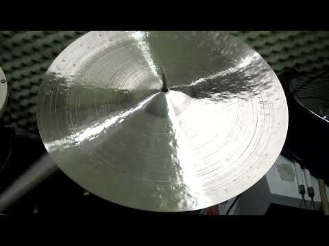20 Extremely Light China, 1515g - Handcrafted cymbals by Craig Lauritsen