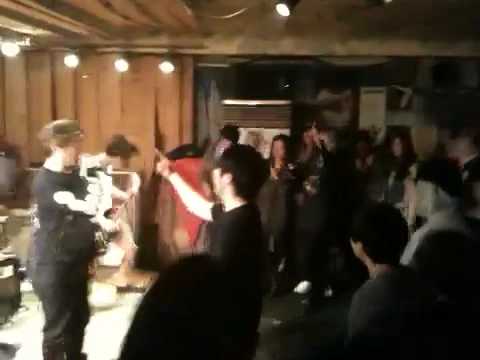 No Excuse at Sallon Badabie