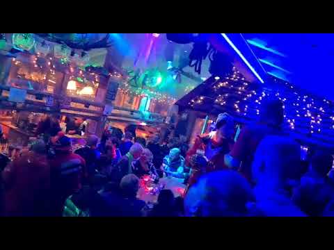 Après-Ski-Party daheim: Liveschaltung in die Snowbar (Italien)