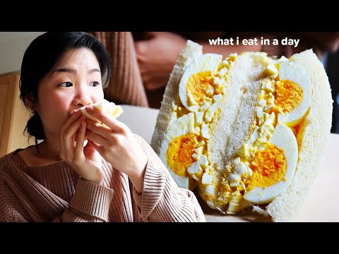what i eat in a day (7-eleven egg sando, tiramisu, 200 hour ramen!)
