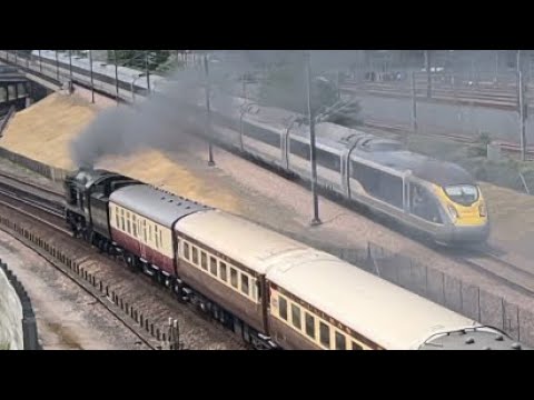 34046 ‘Braunton’ overtaken by Eurostar at Dollands Moor. | 22/6/2023