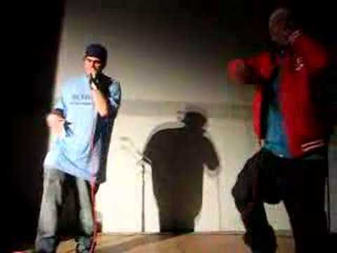 Conté freestyles live