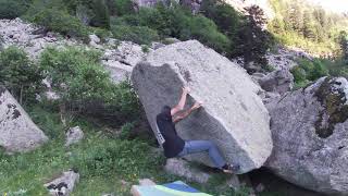 Video thumbnail of Lo ruc, 5a. Cavallers