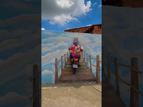 subiu de moto #humor #comedy #shorts