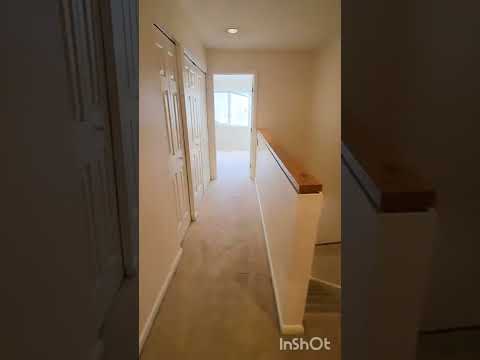 2 Bed, 2.5 Bath, Townhouse in Rolling Oaks property video