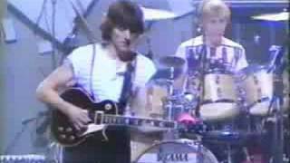 Level 42 - Heathrow (Live 82)