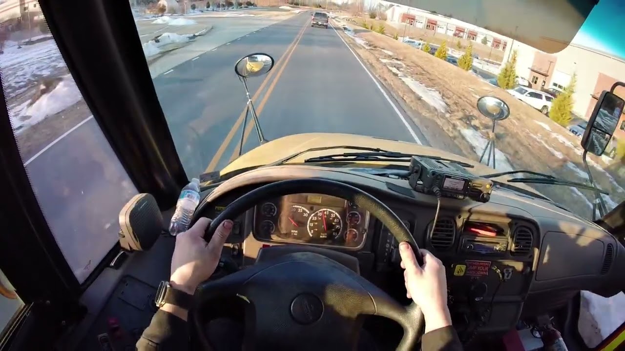 2008 Thomas Saf-T-Liner C2 MBE906 POV drive