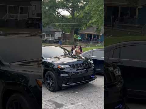 LIL BABY PULLIN UP TO HIS HOOD#tiktok #atl #baby #youtube #4pf #lilbaby #atlanta #rap #youtubeshorts