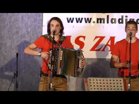 Ansambel Mladi godci-Le pridi (v živo)