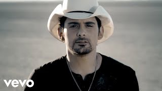 Brad Paisley - Remind Me ft. Carrie Underwood (Official Video)