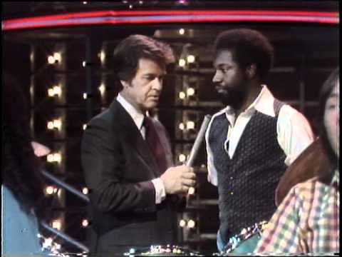 Dick Clark Interviews Twennynine - American Bandstand 1980