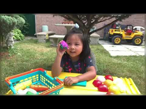 Learning Cantonese with Jaydee! Fruits and vegetables.