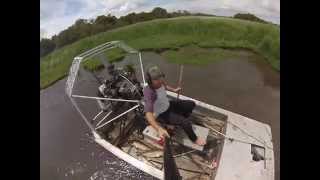 preview picture of video 'VW Airboat'
