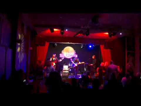 Oasis - Wonderwall (Cover by The GrooveFellas - Wedding and Party Band in Italy, Tuscany, Europe)