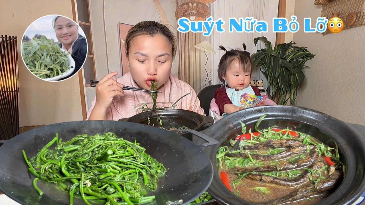 Cải trời mọc dại kín bờ đê ng Nhật đi xe 🚗 còn hái, Q ko hái …uổng của trời,về chấm cá kèo kho nó đã