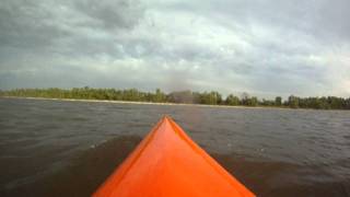 preview picture of video 'Paddling Patricia Beach, MB (Lake Winnipeg)'