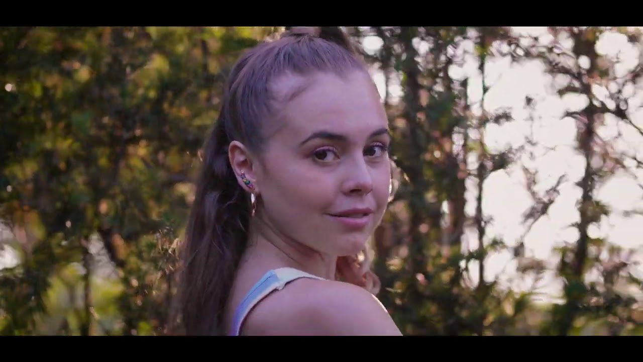 Giorgia Boni — Vieni qui, dai