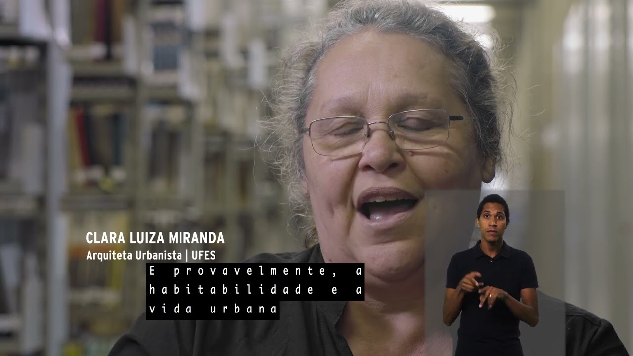 Habitação Social - Projetos de um Brasil - Ep 09 - André Carloni - Audiodescrição LIBRAS Legendas