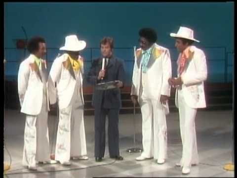 Dick Clark Interviews The Miracles - American Bandstand 1975