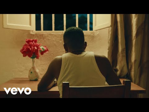 Puto Português - Oh Pai (Vídeo Oficial)