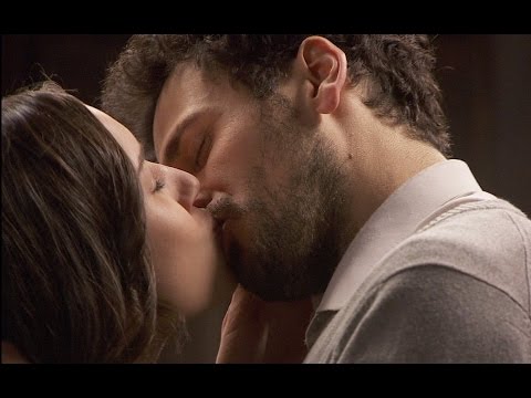 Puente Viejo C1027 - Aurora and Conrado kiss and reaffirm their love