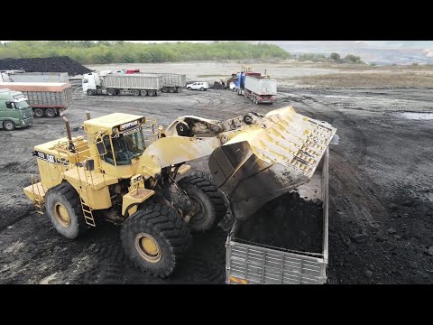 Caterpillar 990 Wheel Loader Loading Lorries  - Aerial View - Ektor Epe