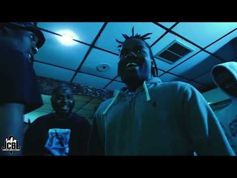 Megladon vs Kid Class