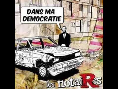 Les Notaires  Foot,bière, canal.wmv