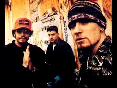 Video thumbnail for Word is Bond (Remix)