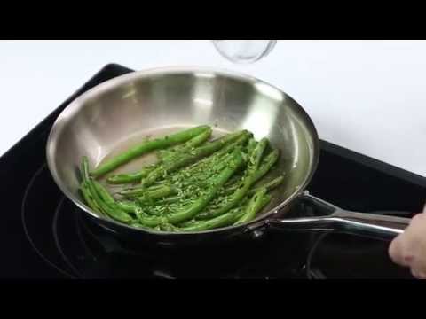 How to Make Pan-Charred Green Beans with Tarragon | Mad Delicious Tips | Cooking Light