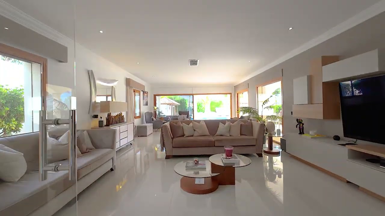 Exclusive villa in prime location